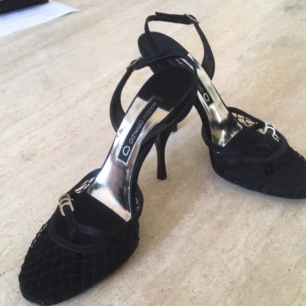 Black women’s size 7- 3” sling back heels w/ net